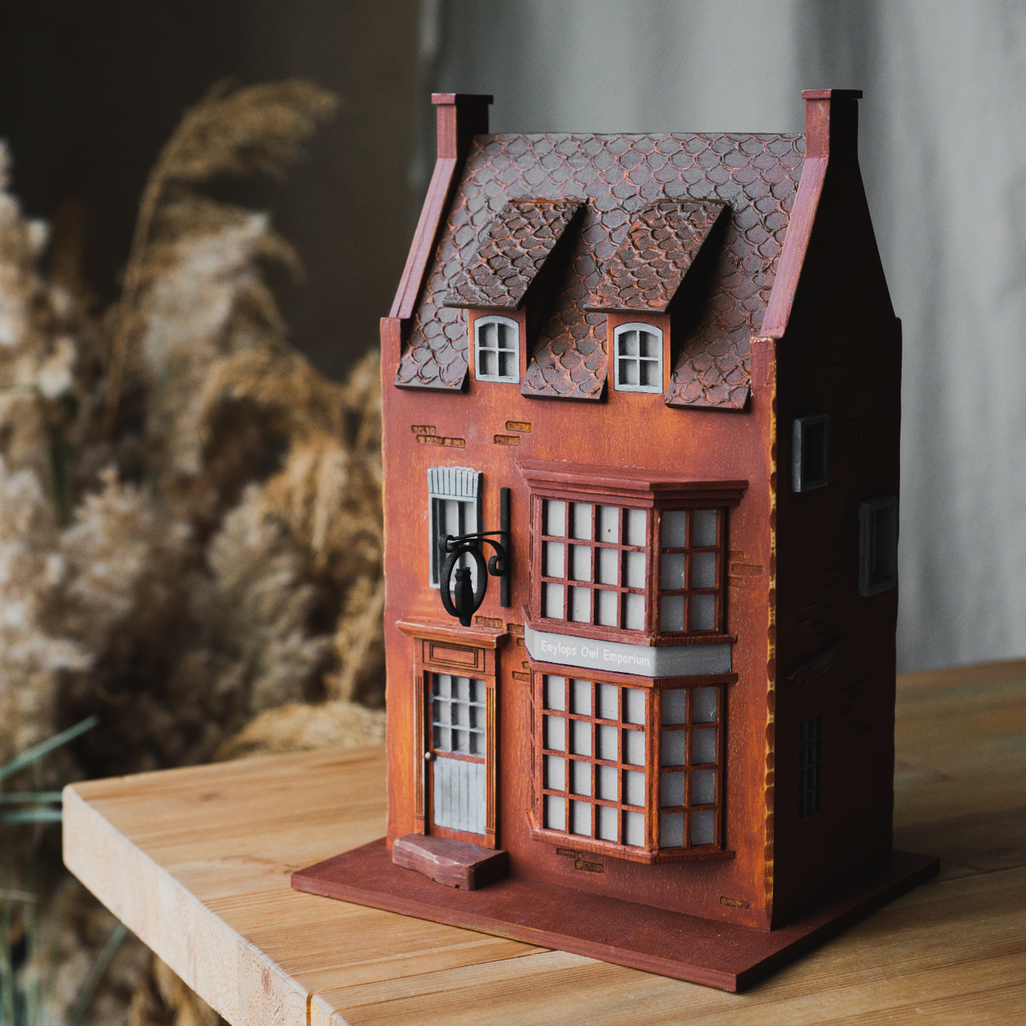 Owl Emporium – Wooden Magic Lamp